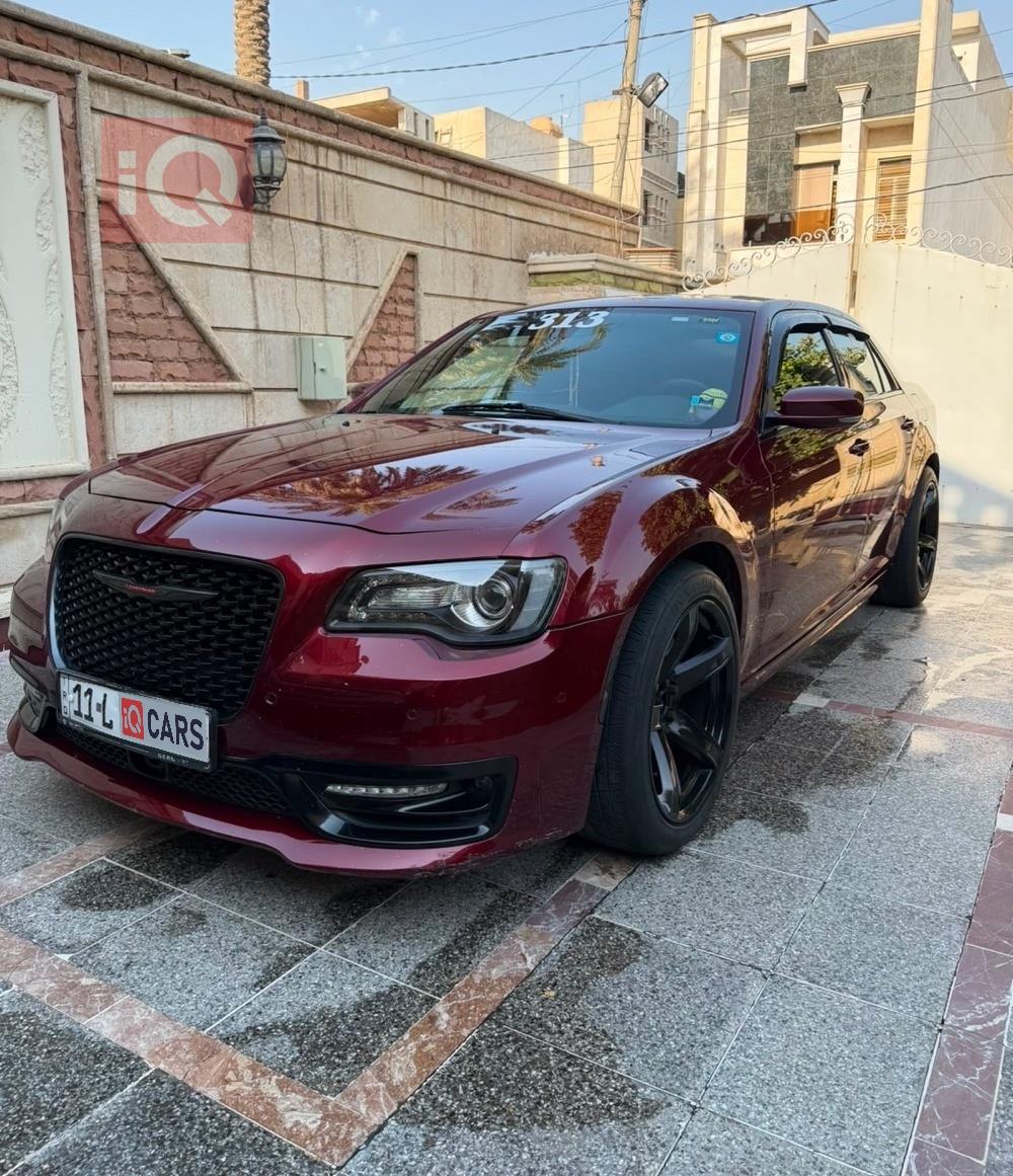 كرايسلر 300